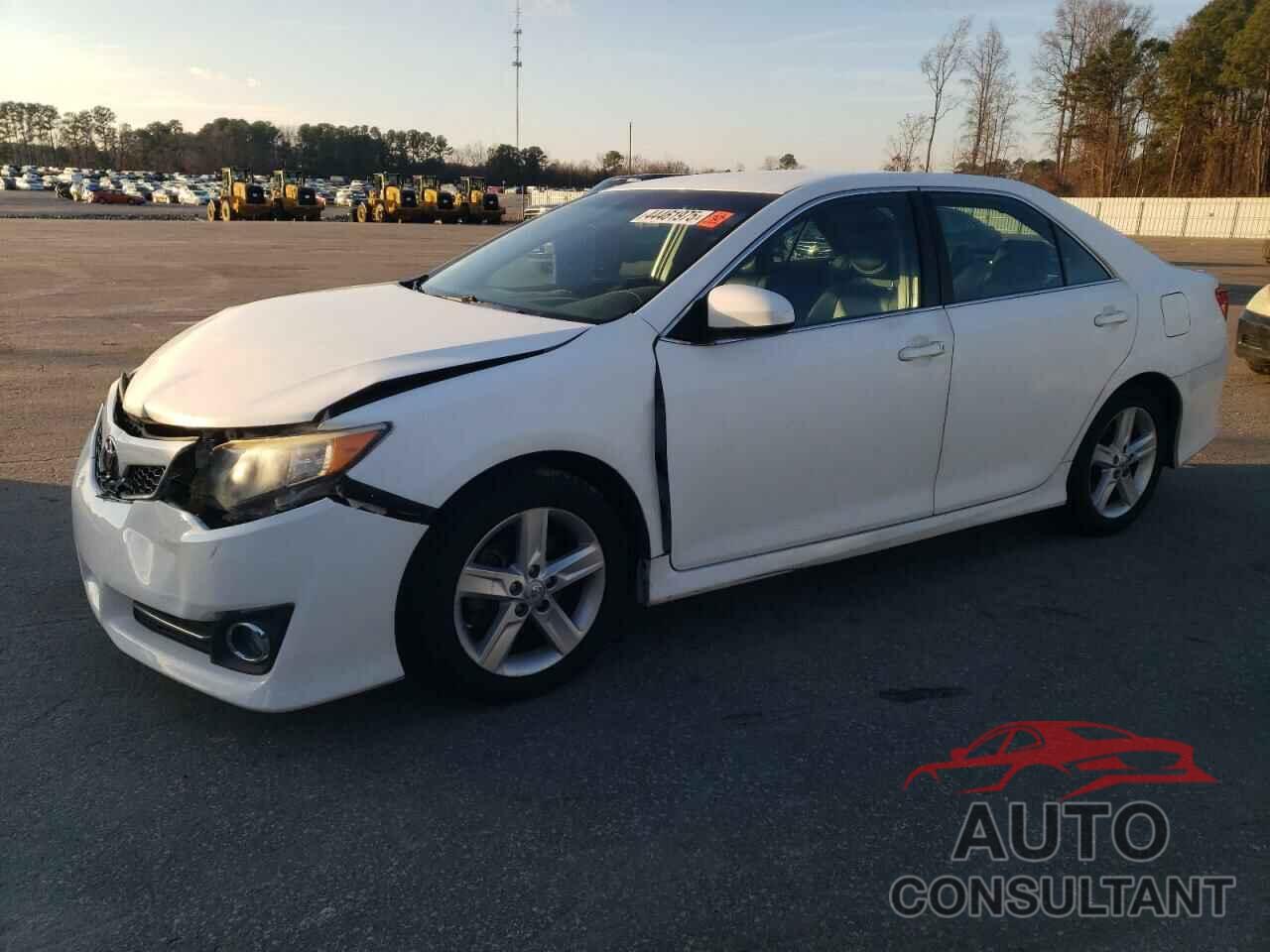 TOYOTA CAMRY 2014 - 4T1BF1FK3EU739638