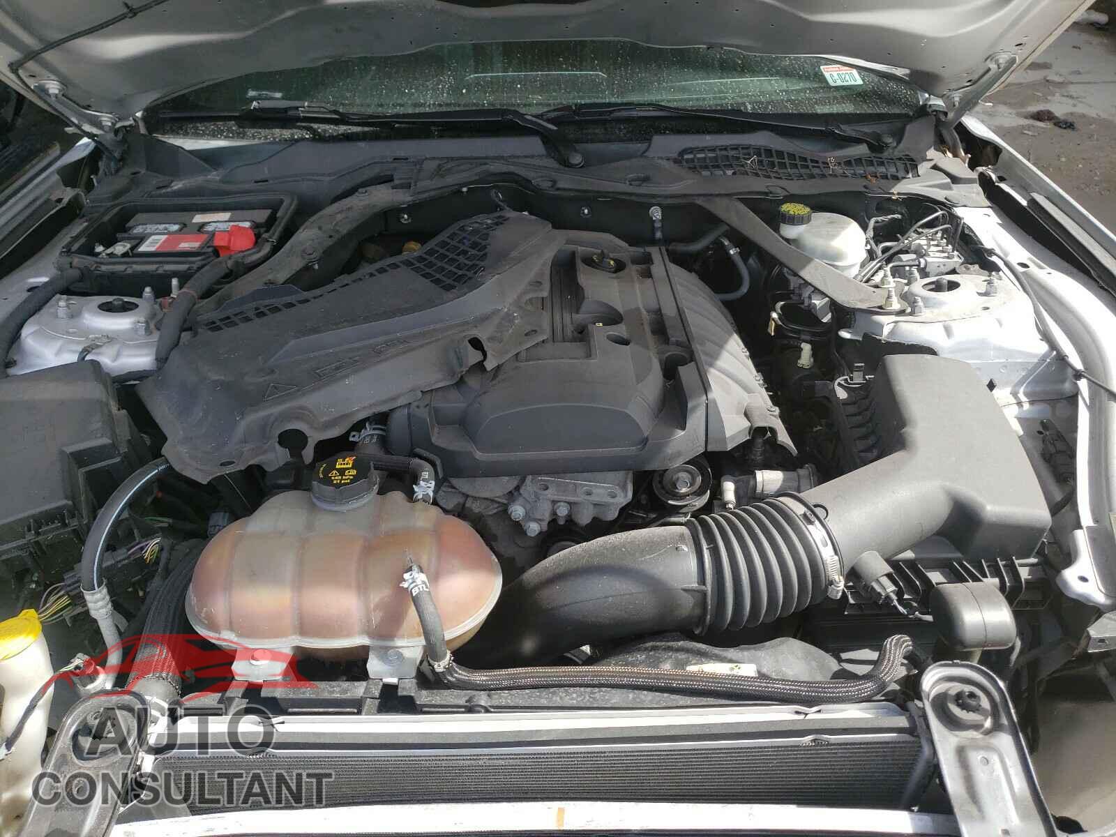 FORD MUSTANG 2017 - 1FATP8UH2H5292763