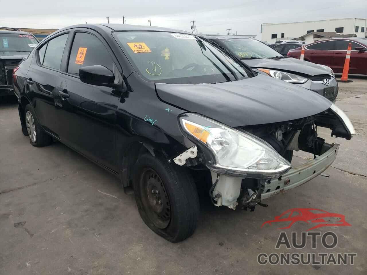 NISSAN VERSA 2017 - 3N1CN7AP0HL829350