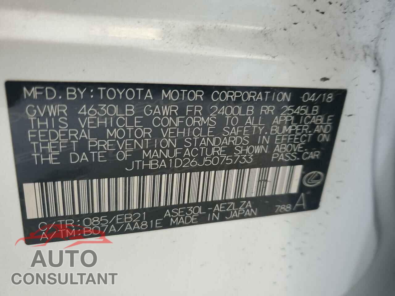 LEXUS IS 2018 - JTHBA1D26J5075733