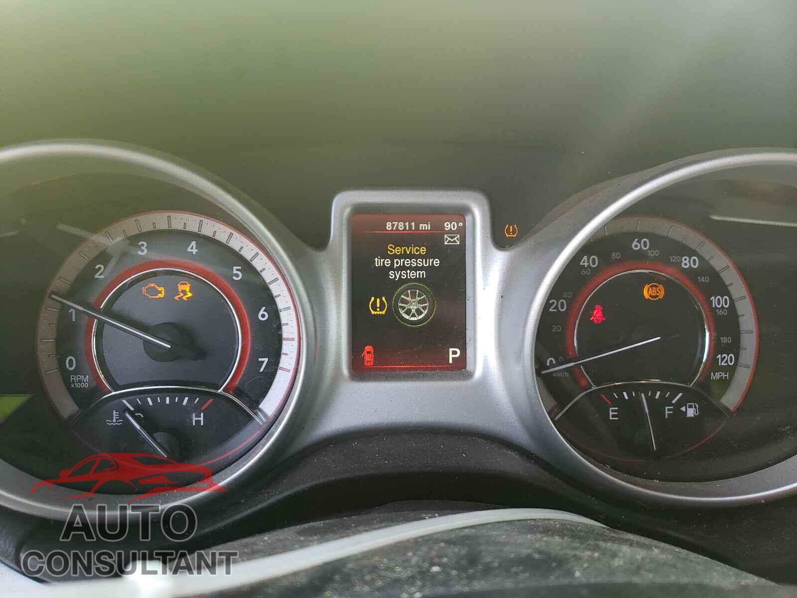 DODGE JOURNEY 2017 - 3C4PDCAB4HT638027