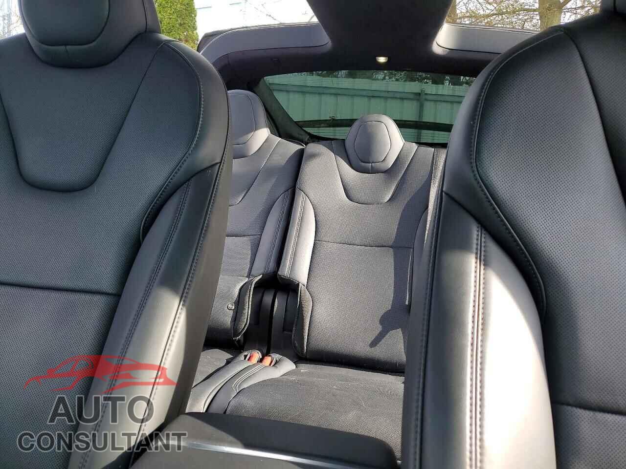 TESLA MODEL X 2023 - 7SAXCAE55PF365935