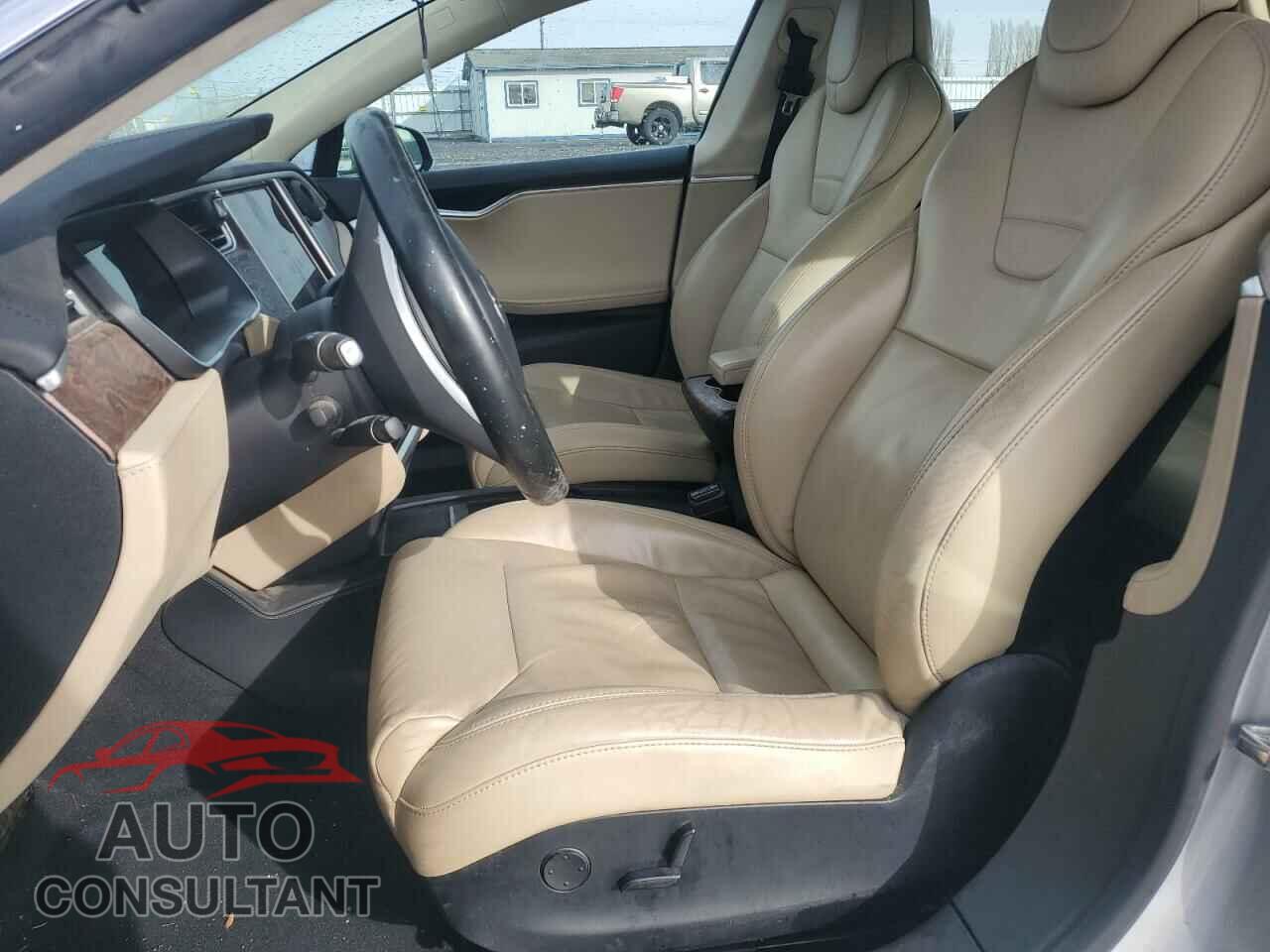 TESLA MODEL S 2017 - 5YJSA1E2XHF191509