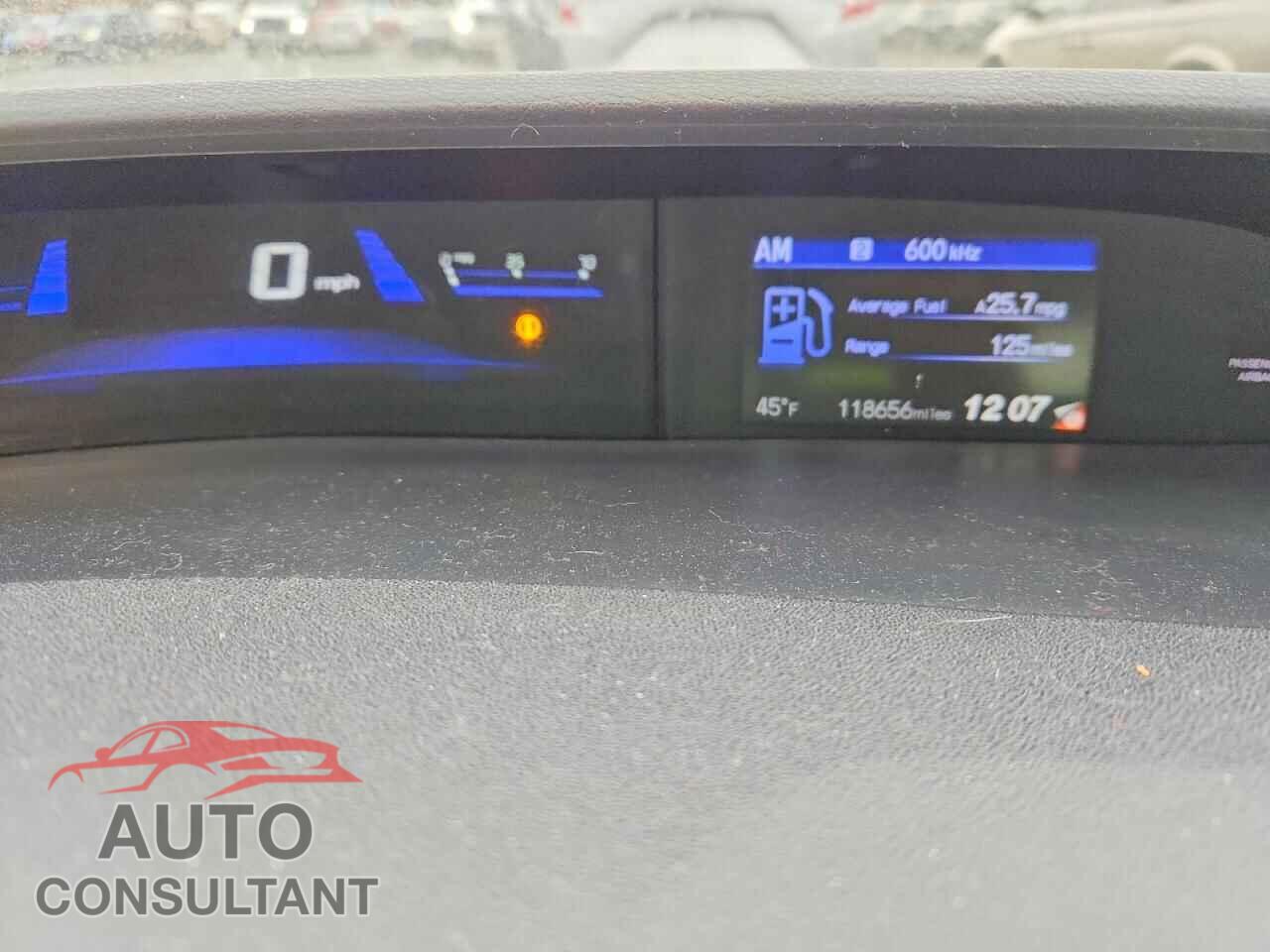 HONDA CIVIC 2013 - 2HGFB2F55DH586183