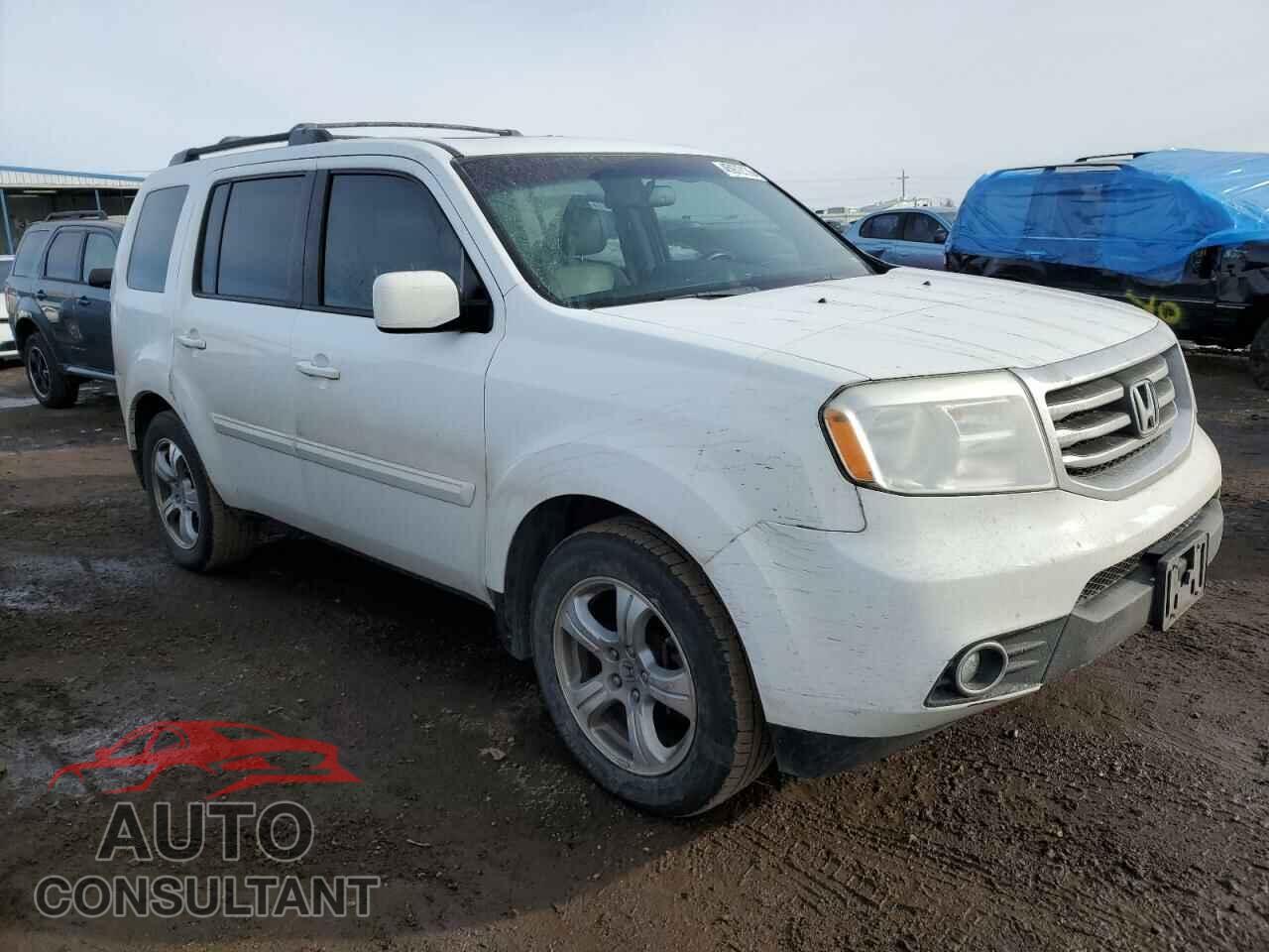 HONDA PILOT 2013 - 5FNYF4H57DB031861