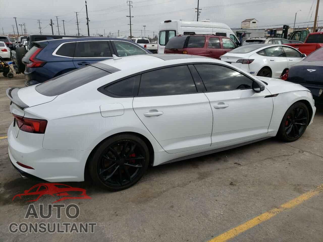 AUDI S5/RS5 2018 - WAUC4CF54JA092552