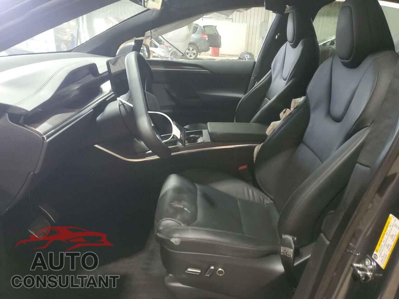TESLA MODEL X 2023 - 7SAXCBE57PF381107