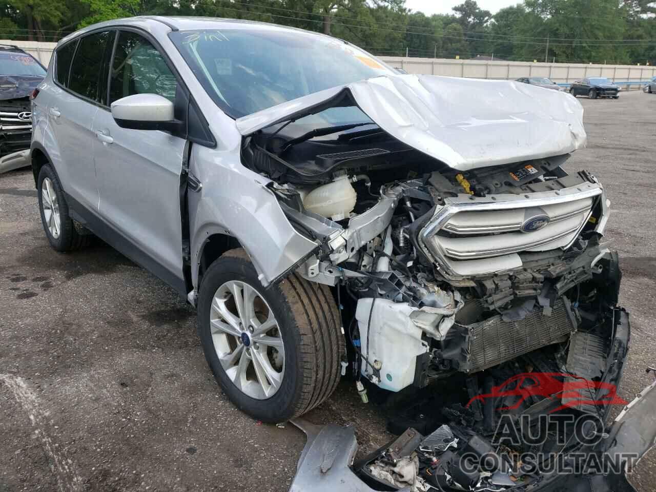 FORD ESCAPE 2019 - 1FMCU0GD3KUB20943