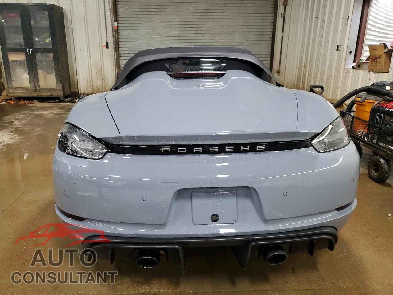 PORSCHE BOXSTER 2023 - WP0CC2A83PS222194