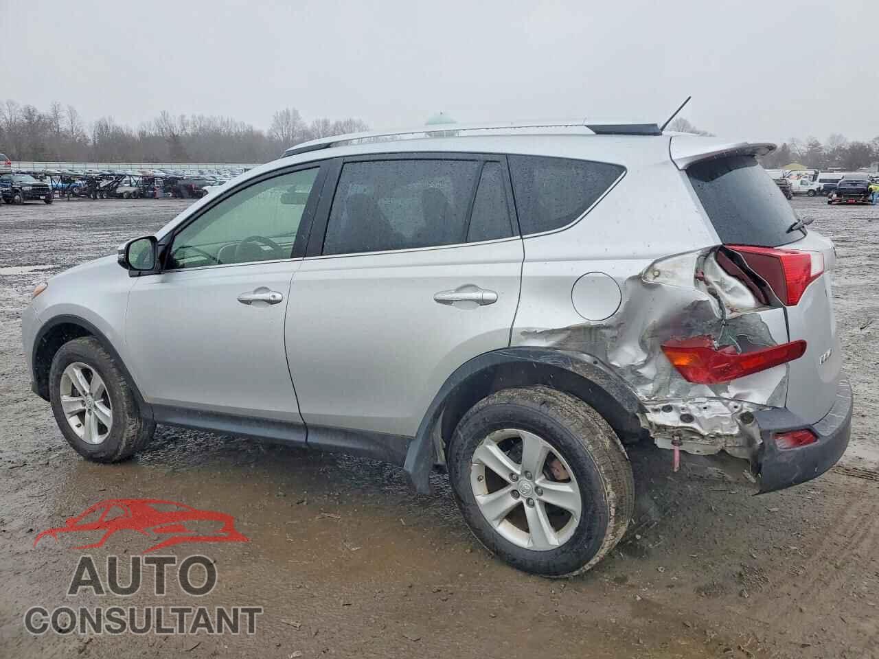 TOYOTA RAV4 2013 - JTMRFREV1DD038043