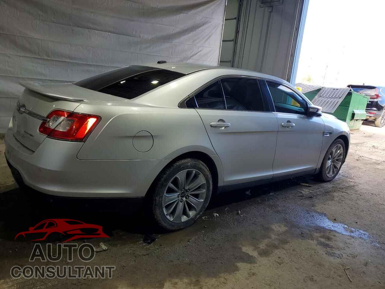 FORD TAURUS 2011 - 1FAHP2FWXBG113329
