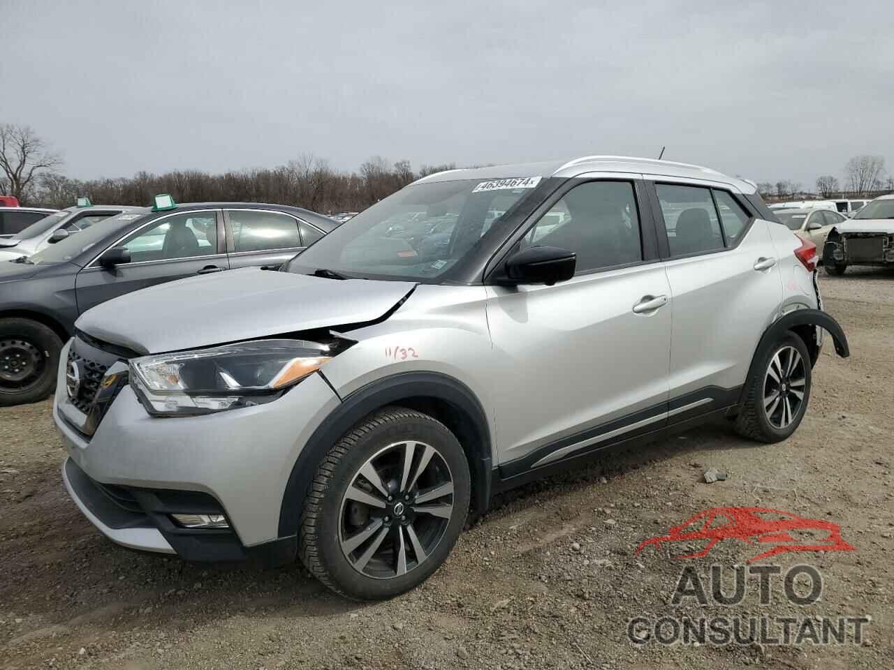 NISSAN KICKS 2018 - 3N1CP5CU8JL510432