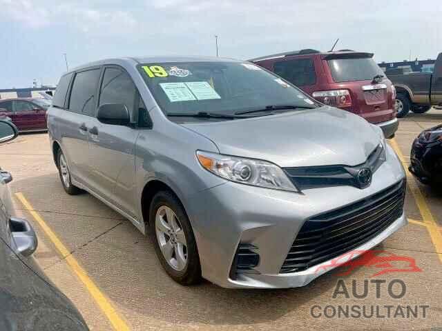 TOYOTA SIENNA 2019 - 5TDZZ3DC5KS003768