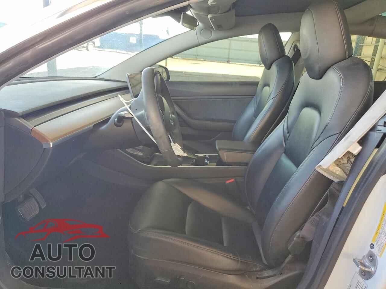 TESLA MODEL 3 2019 - 5YJ3E1EB5KF512341