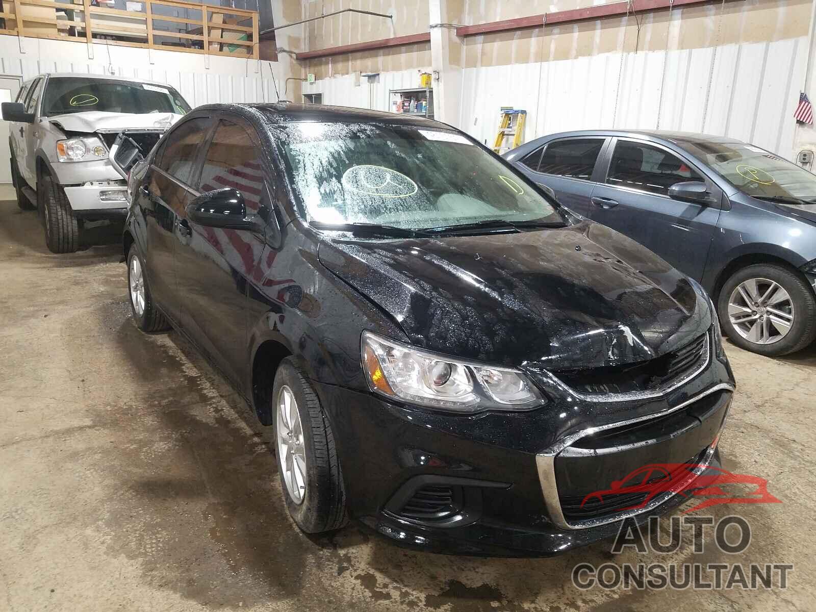 CHEVROLET SONIC 2018 - 1G1JD5SH2J4126646