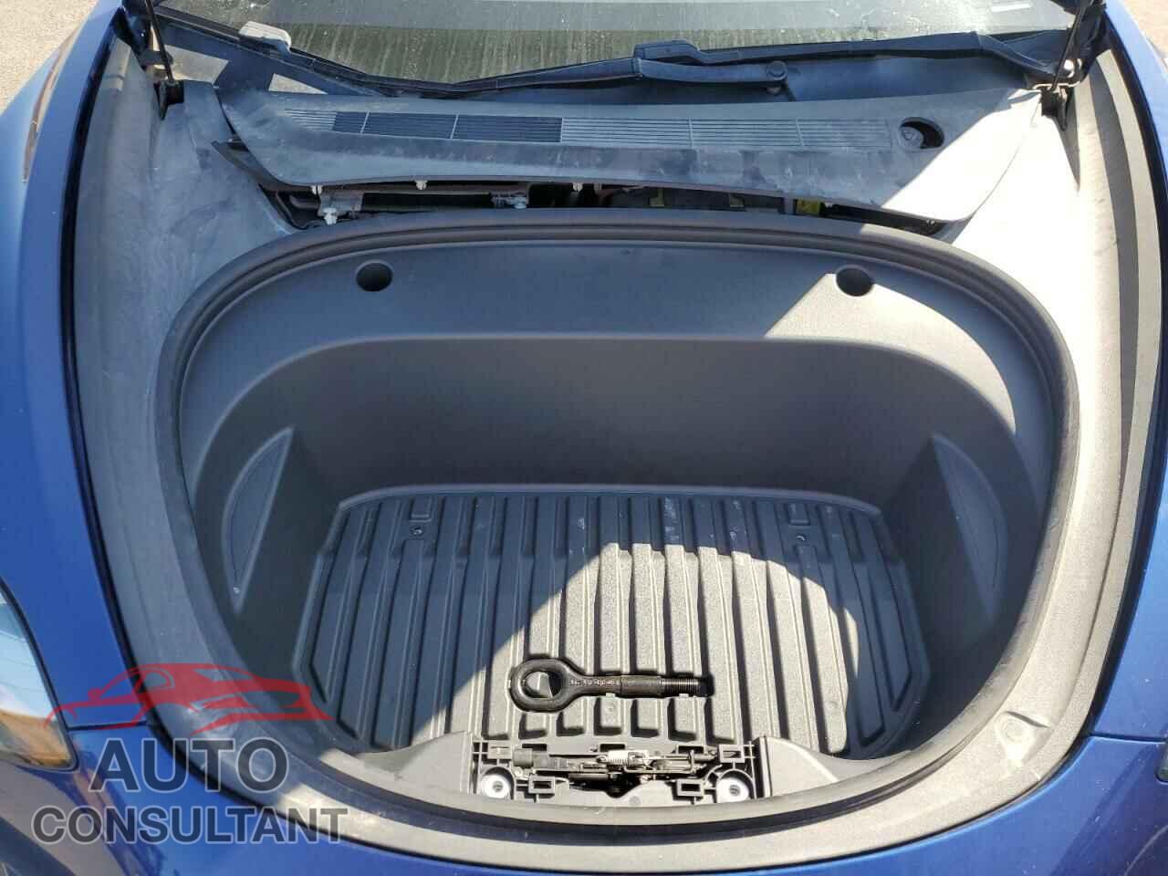 TESLA MODEL 3 2020 - 5YJ3E1EA2LF775170