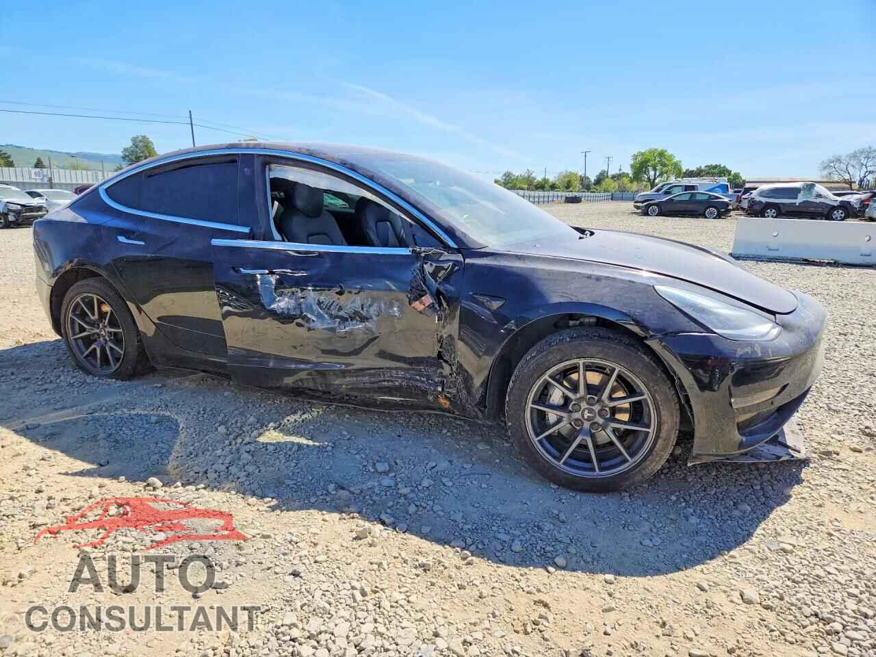 TESLA MODEL 3 2019 - 5YJ3E1EA9KF304258