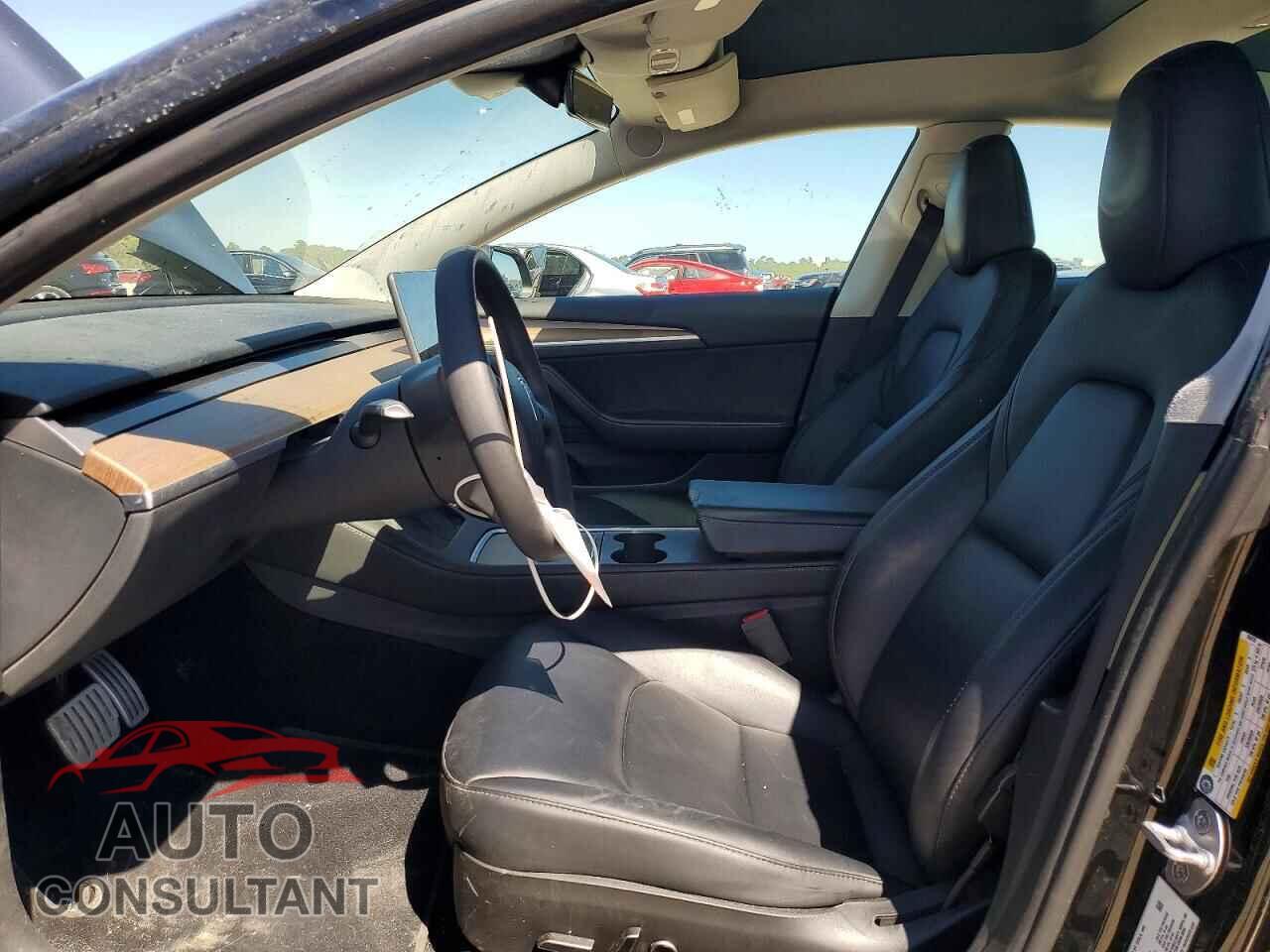 TESLA MODEL 3 2023 - 5YJ3E1EC4PF696932