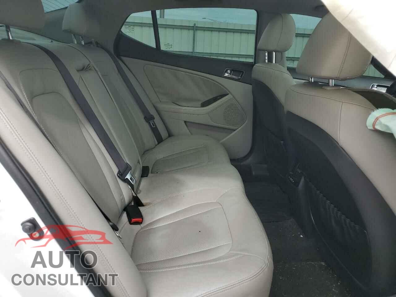 KIA OPTIMA 2011 - KNAGN4A75B5101850