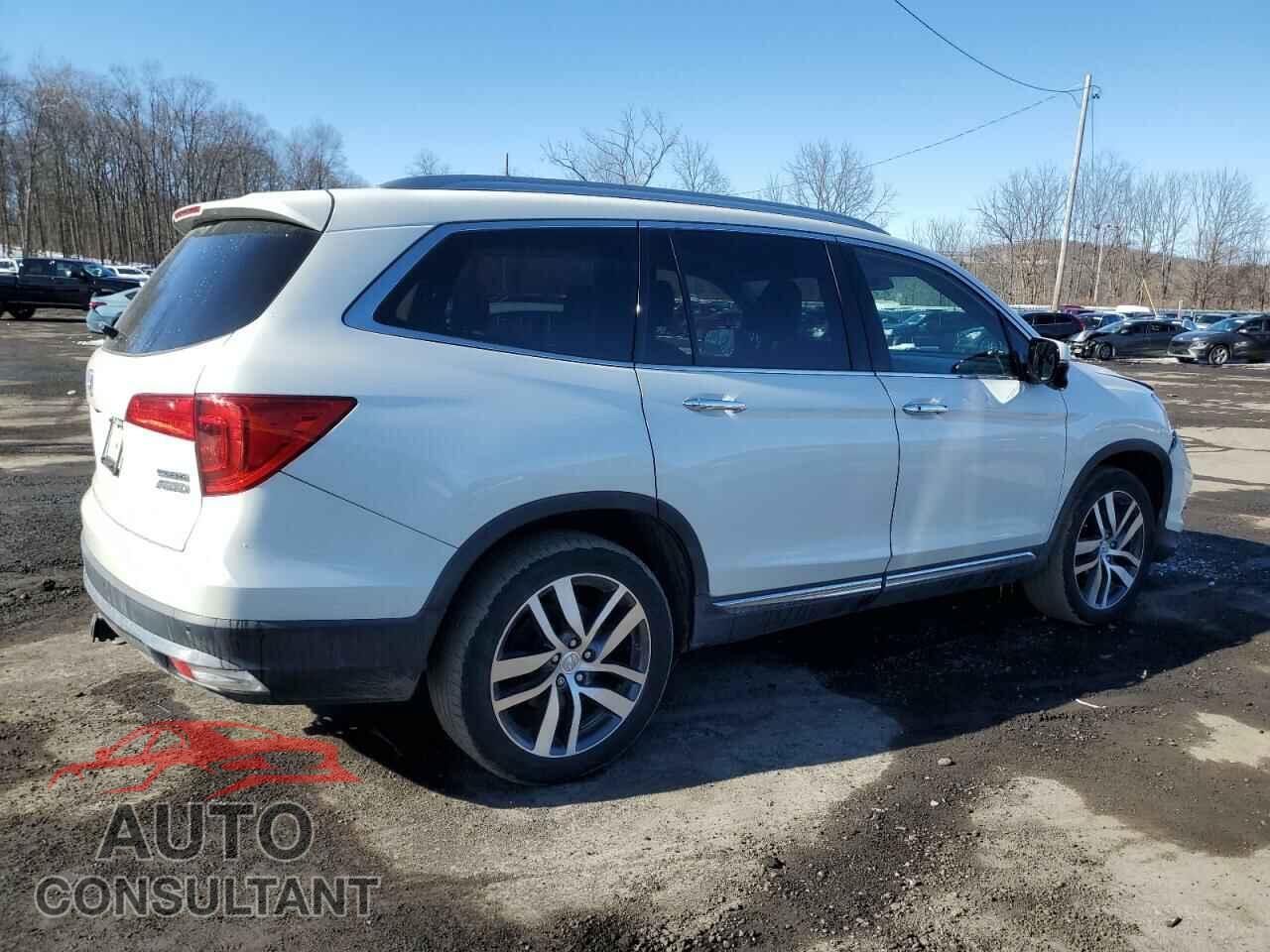 HONDA PILOT 2017 - 5FNYF6H97HB098349
