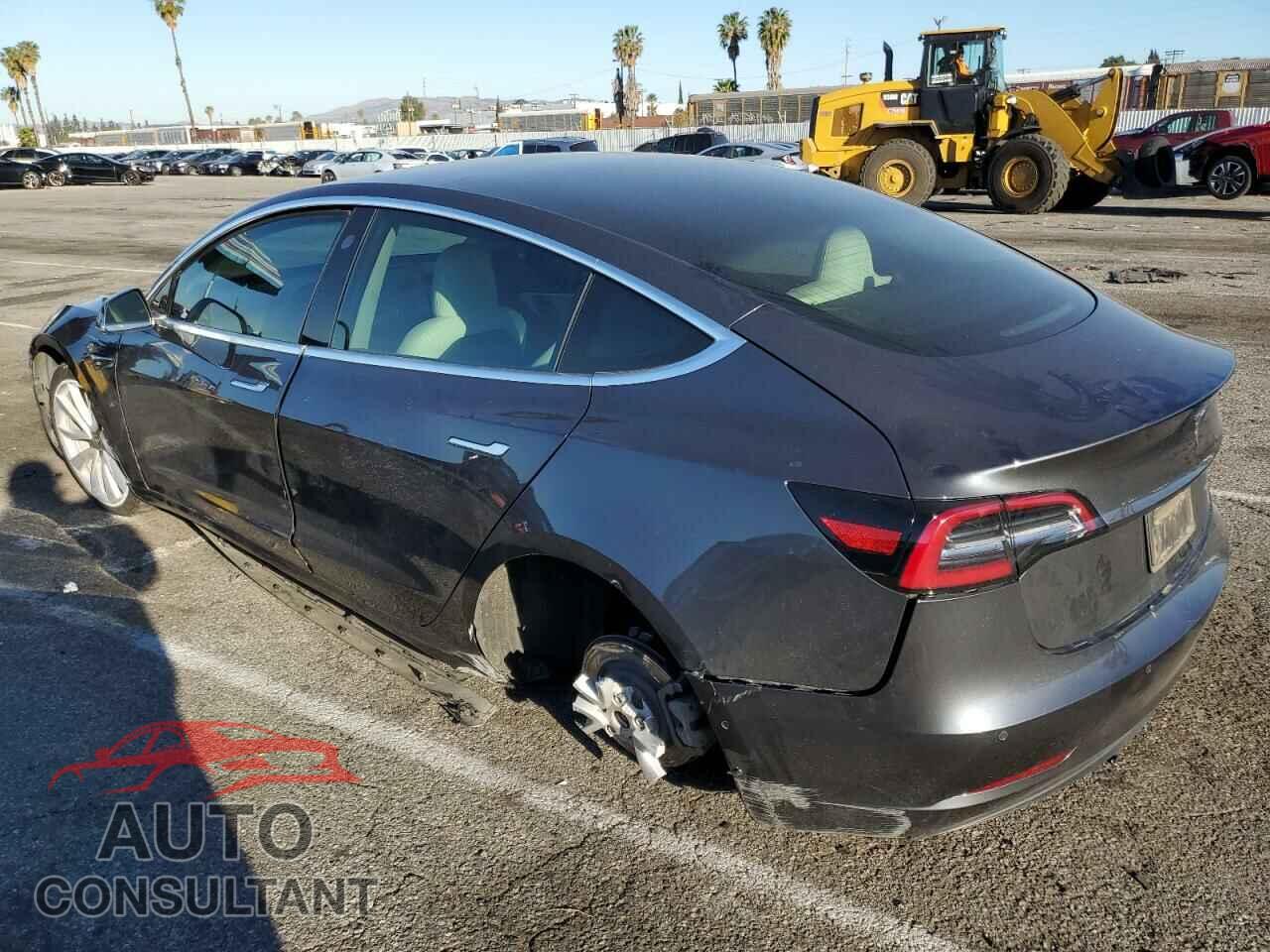 TESLA MODEL 3 2019 - 5YJ3E1EB1KF195741