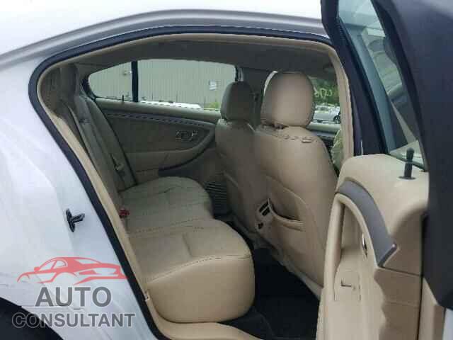 FORD TAURUS 2015 - 1FAHP2E85FG189226