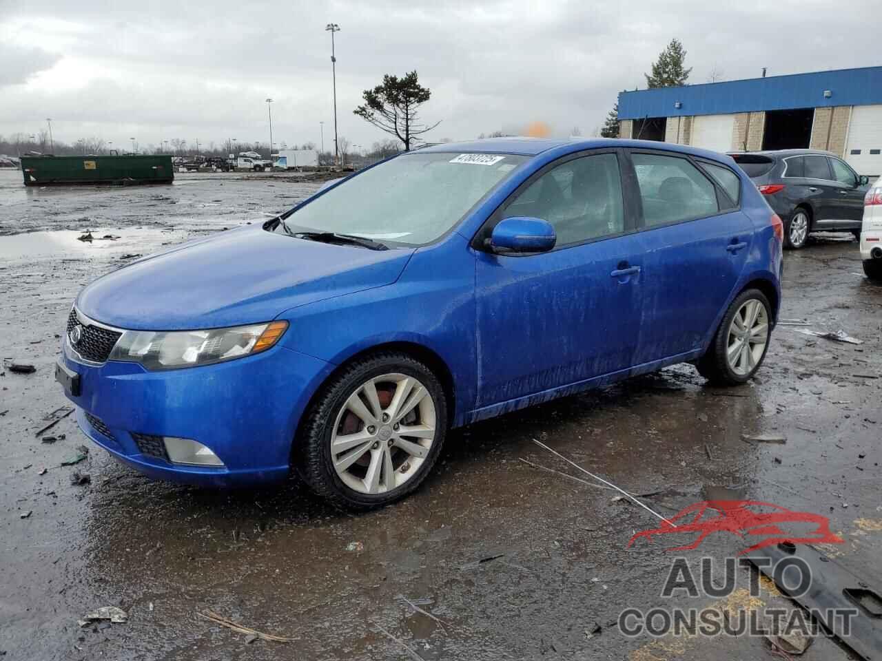 KIA FORTE 2011 - KNAFW5A38B5360537