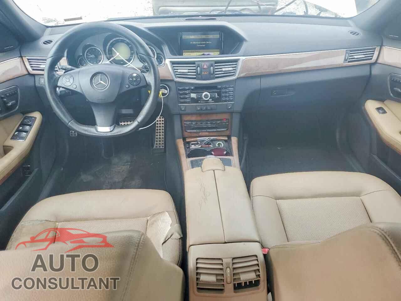 MERCEDES-BENZ E-CLASS 2011 - WDDHF8HB2BA351968