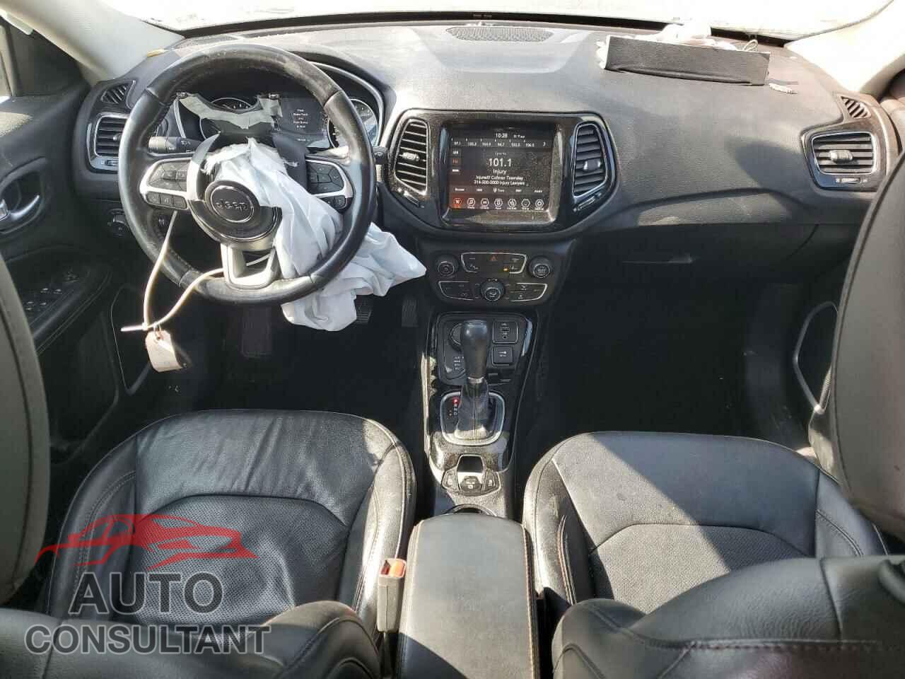 JEEP COMPASS 2021 - 3C4NJDCB4MT556585