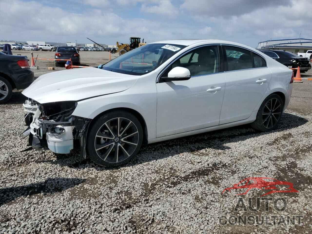 VOLVO S60 2016 - YV126MFK2G2413862