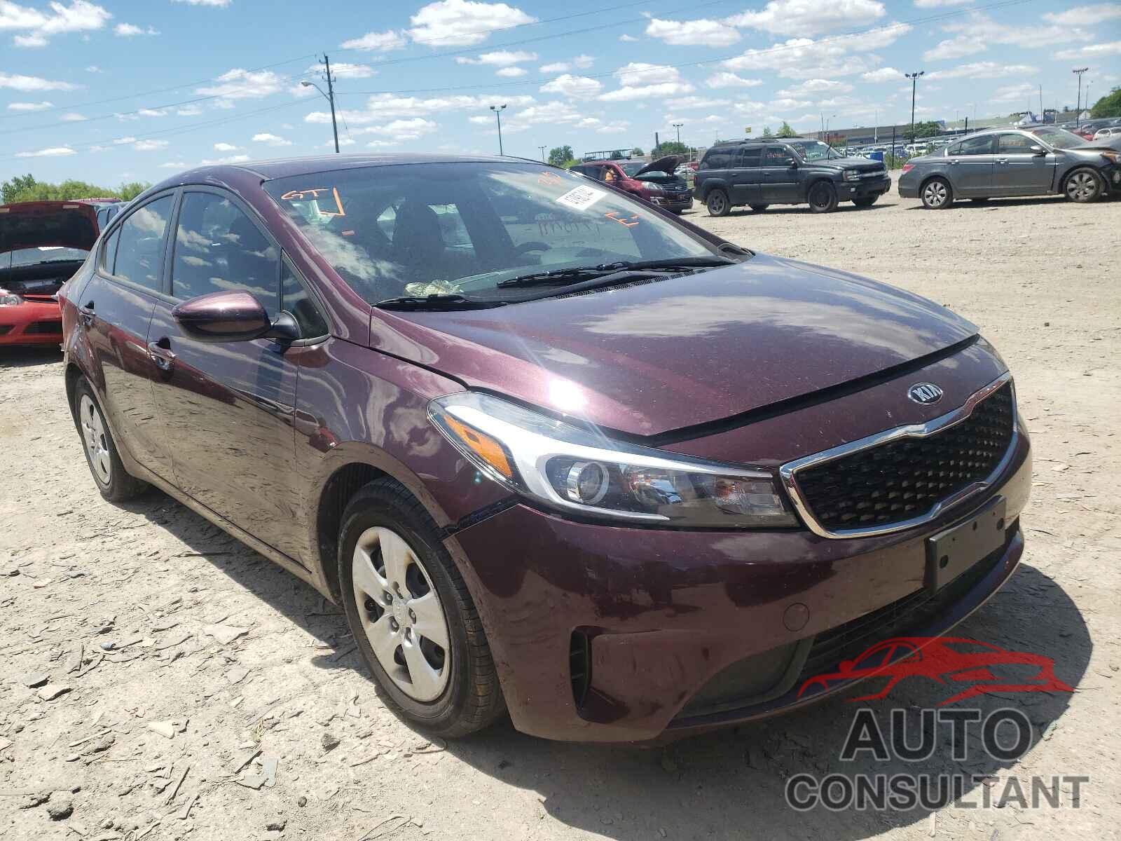 KIA FORTE 2018 - 3KPFK4A76JE232151