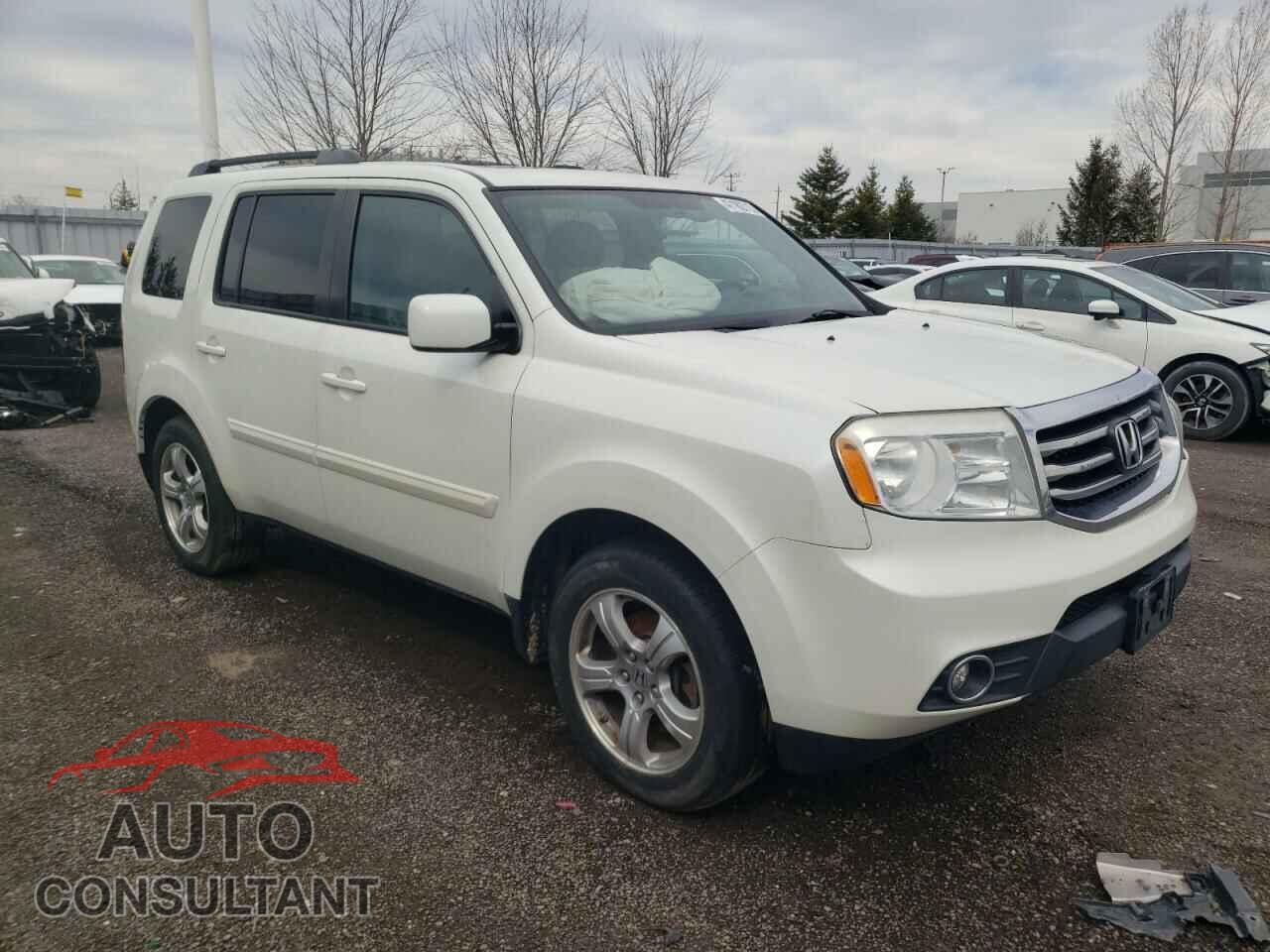 HONDA PILOT 2015 - 5FNYF4H68FB503786