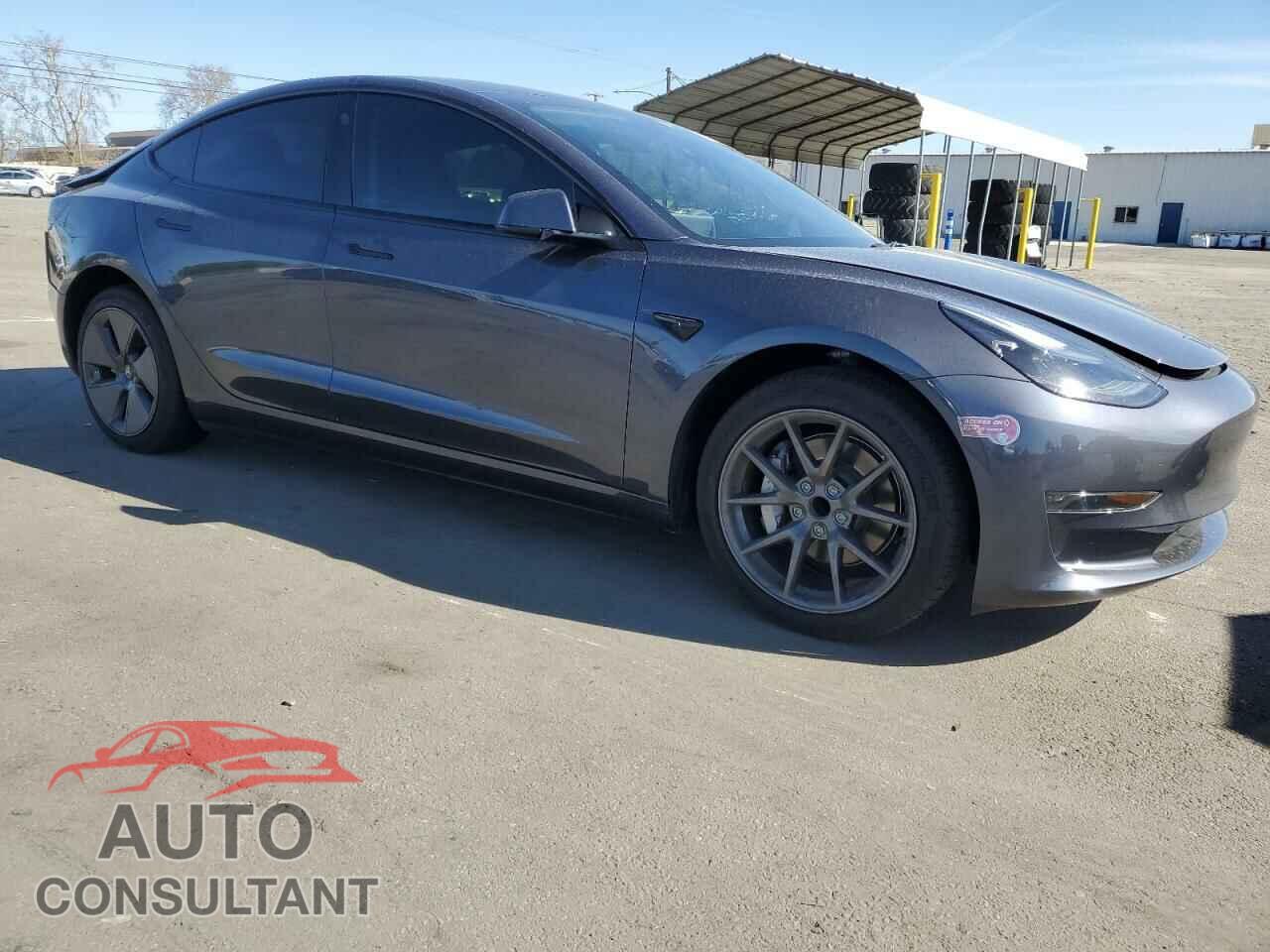 TESLA MODEL 3 2023 - 5YJ3E1EA6PF675675