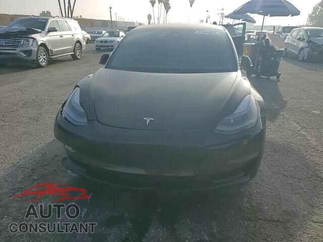 TESLA MODEL 3 2023 - 5YJ3E1EA0PF493857