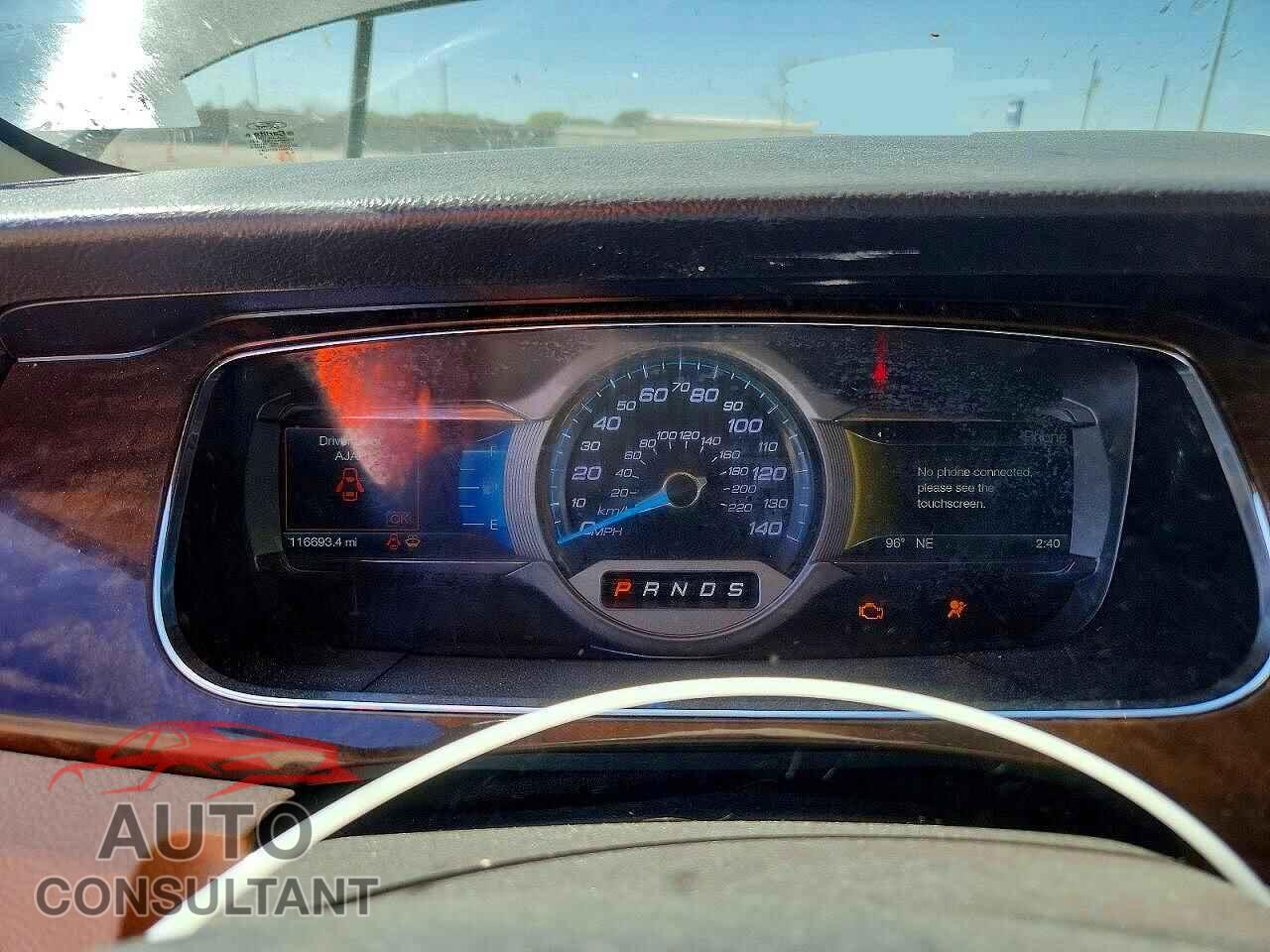 FORD TAURUS 2019 - 1FAHP2F88KG111449