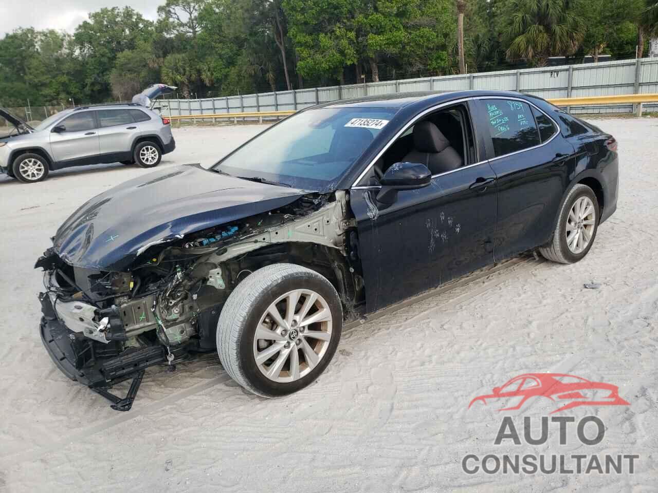 TOYOTA CAMRY 2022 - 4T1C11AK9NU021943