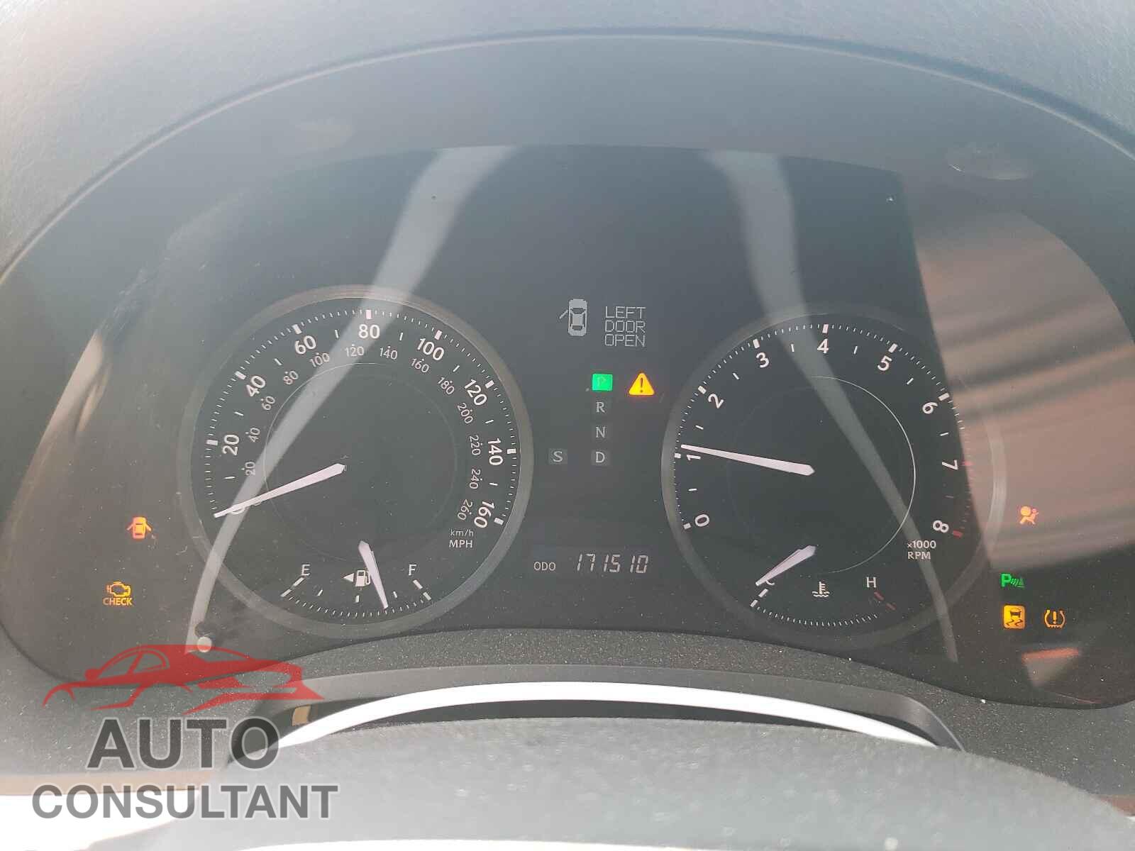 LEXUS IS 2018 - JTHFF2C23A2506623