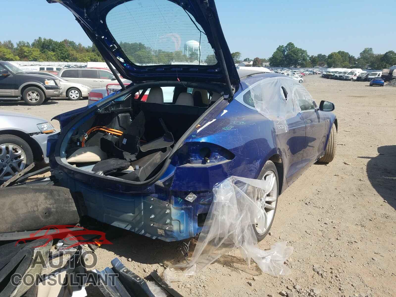 TESLA MODEL S 2016 - 5YJSA1E23GF131571