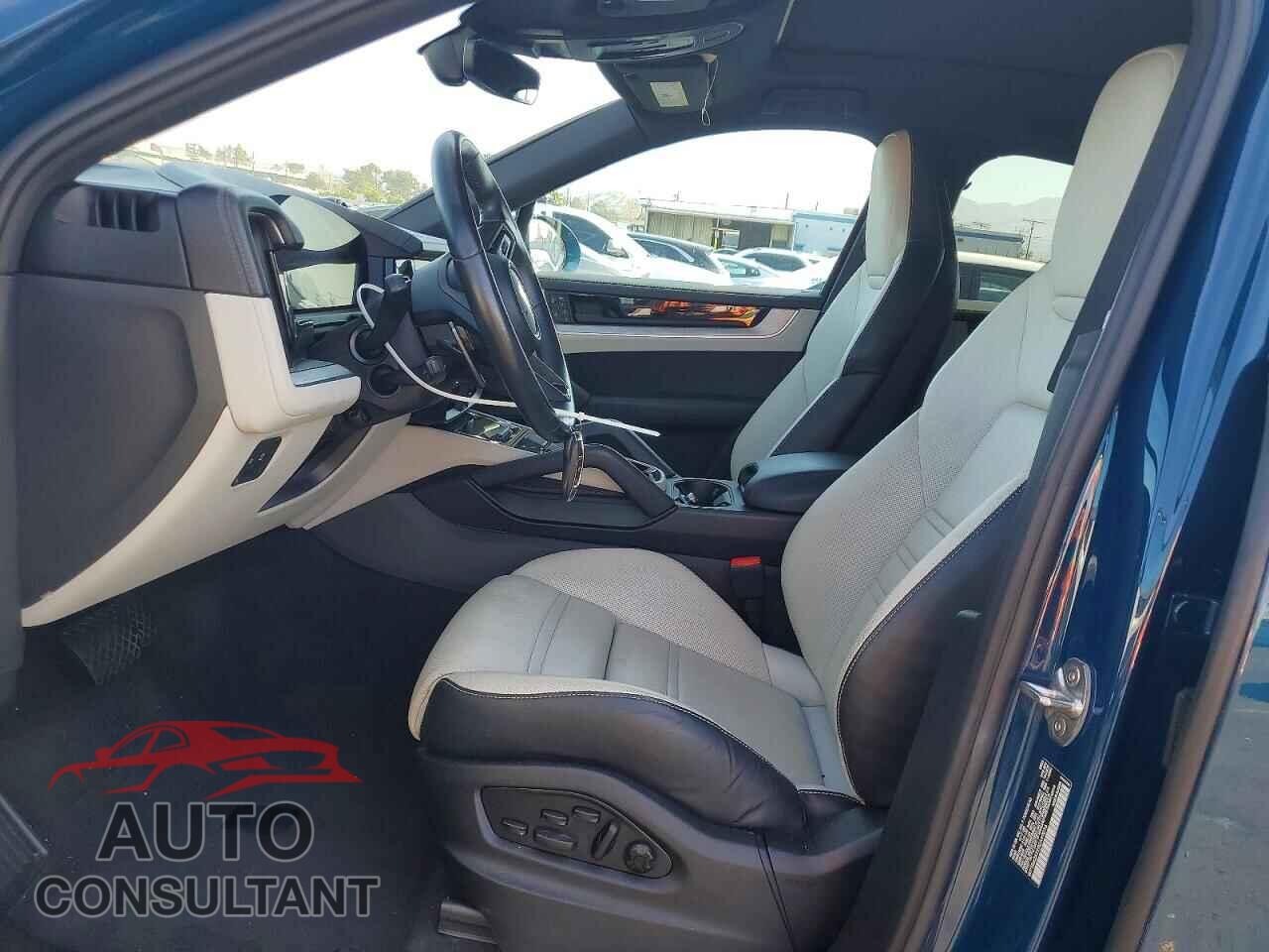 PORSCHE CAYENNE 2024 - WP1BA2AY2RDA49016