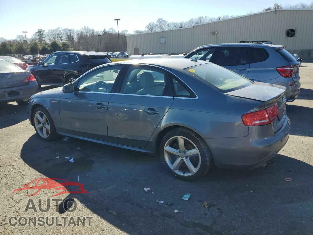 AUDI A4 2012 - WAUFFAFL9CA017181