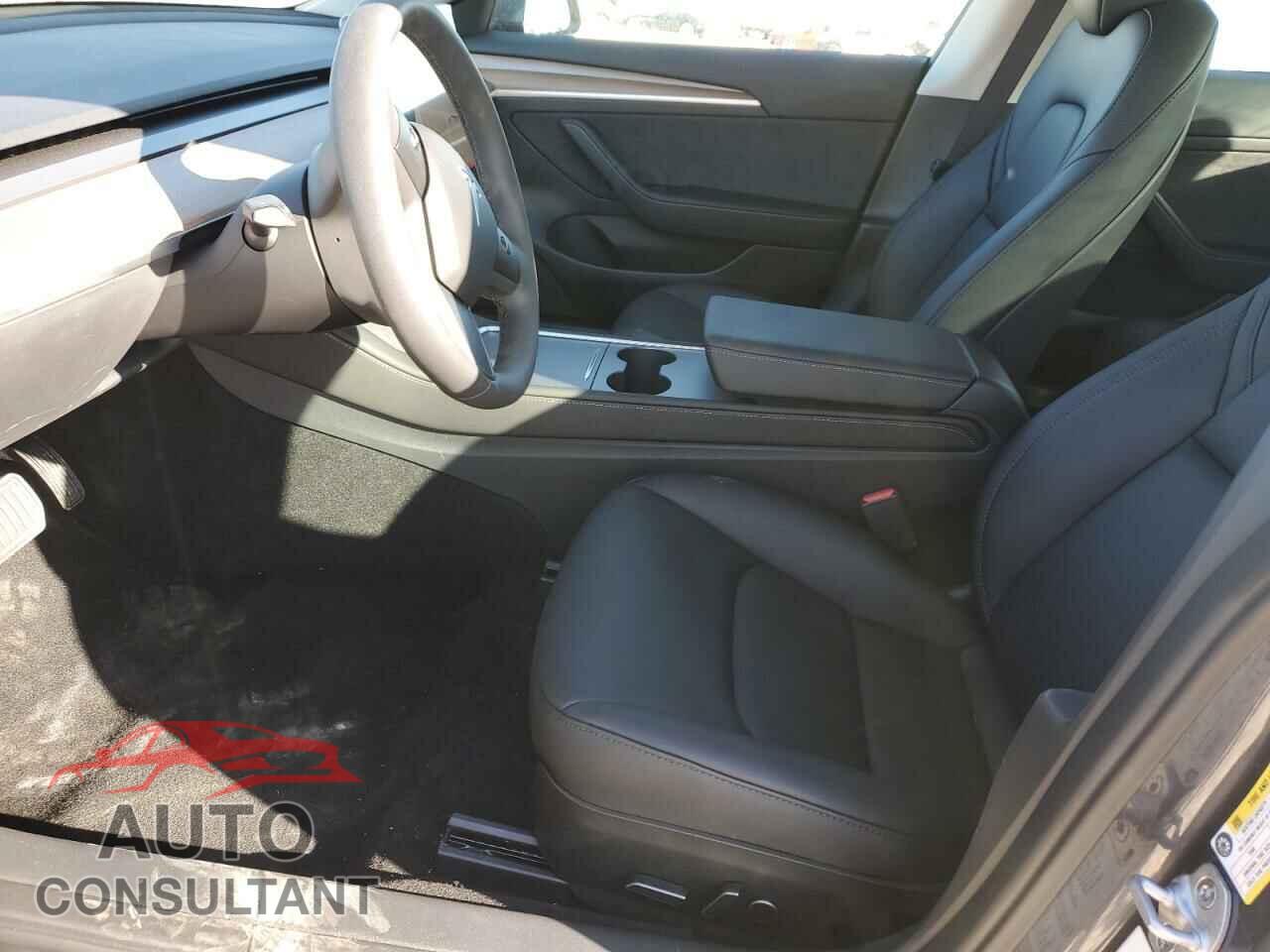 TESLA MODEL 3 2023 - 5YJ3E1EA8PF672406