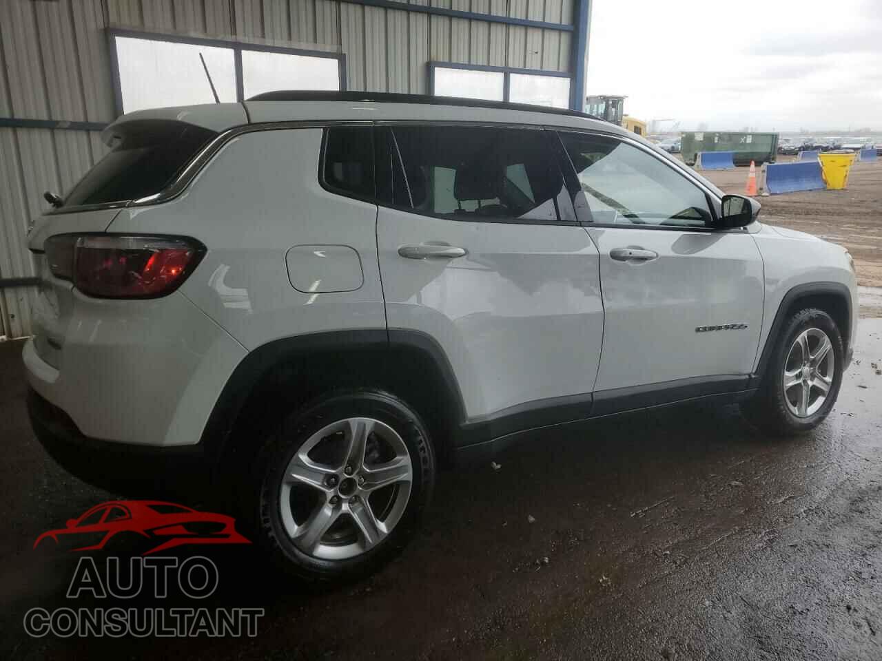 JEEP COMPASS 2023 - 3C4NJDBN7PT567015