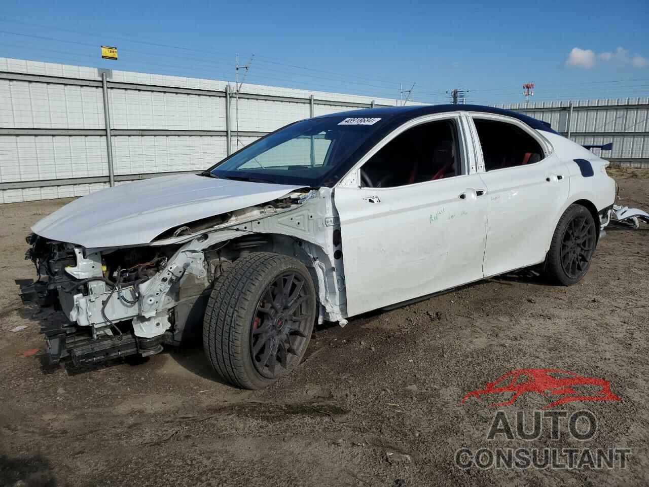 TOYOTA CAMRY 2022 - 4T1KZ1AK7NU070675