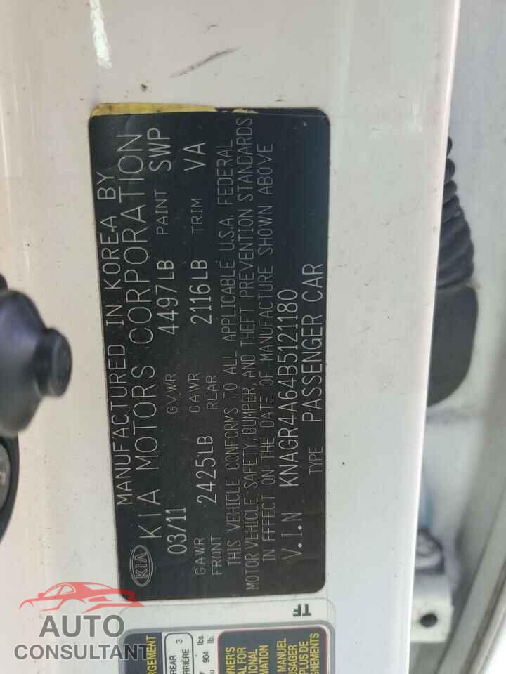 KIA OPTIMA 2011 - KNAGR4A64B5121180