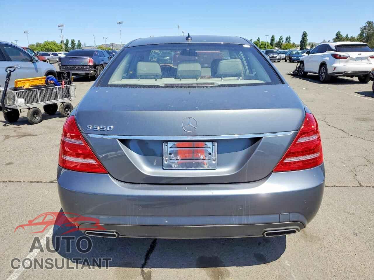 MERCEDES-BENZ S-CLASS 2011 - WDDNG7BB4BA395165