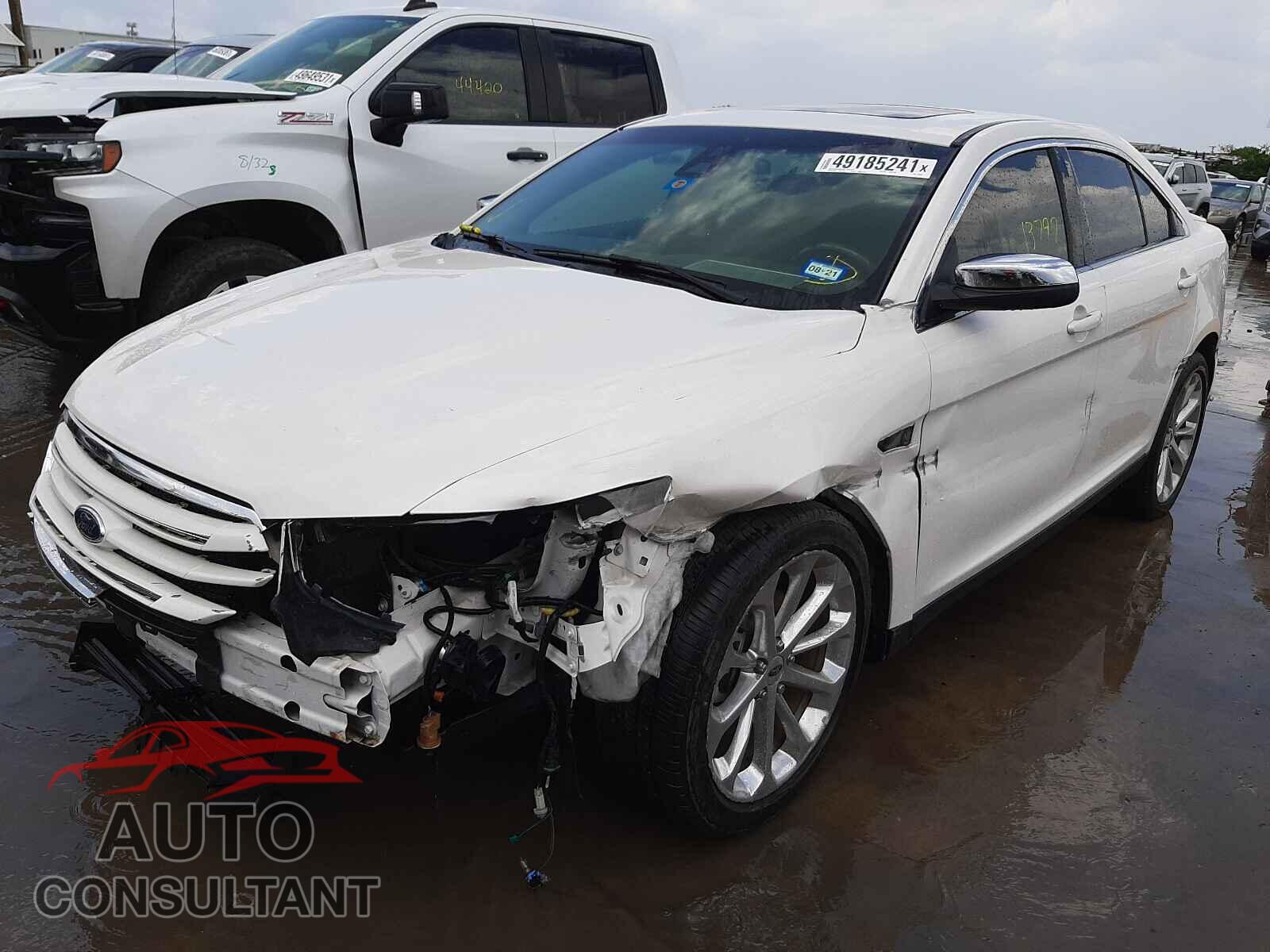 FORD TAURUS 2017 - 1FAHP2F85HG135104
