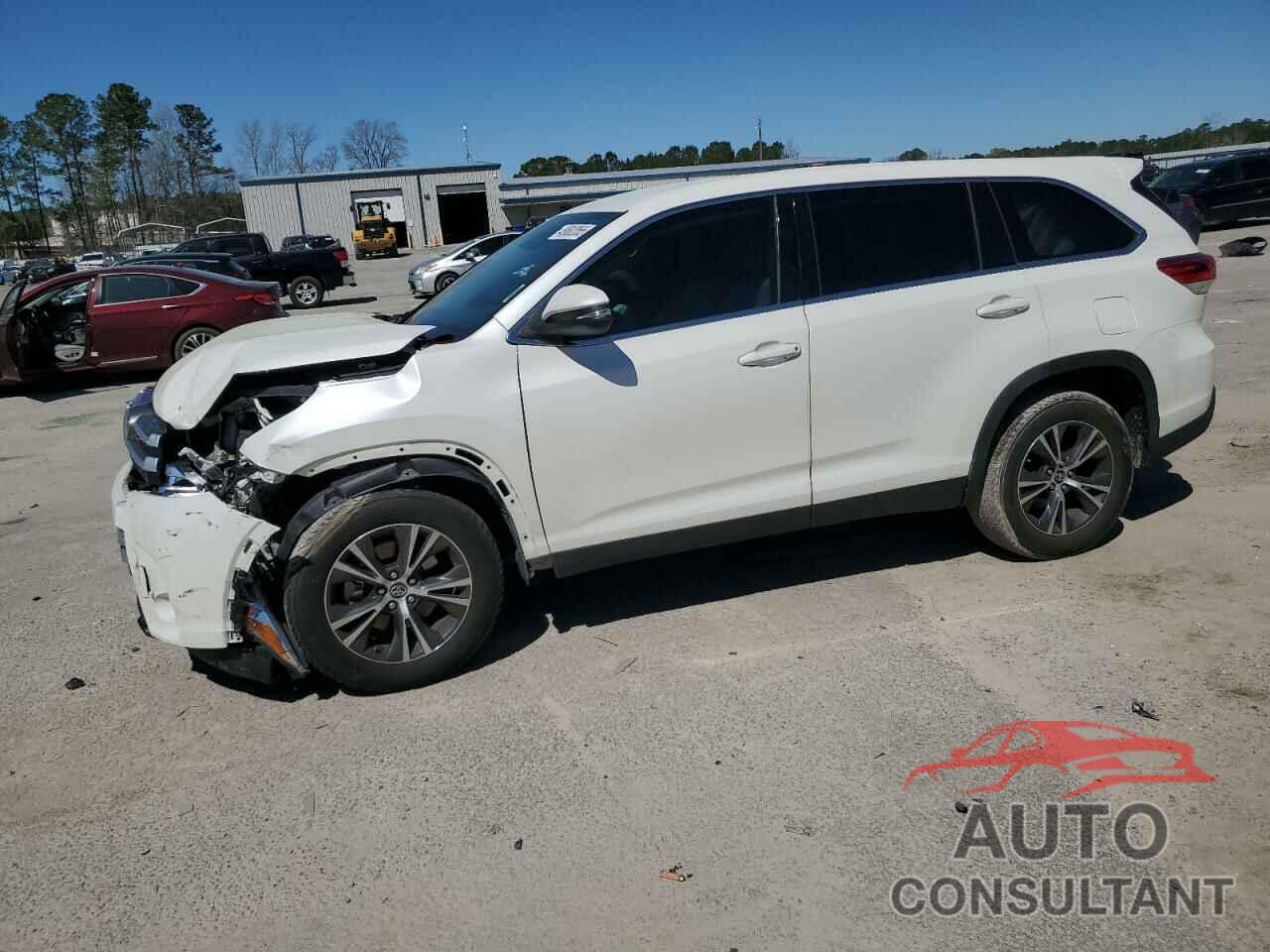 TOYOTA HIGHLANDER 2019 - 5TDZARFH3KS057072