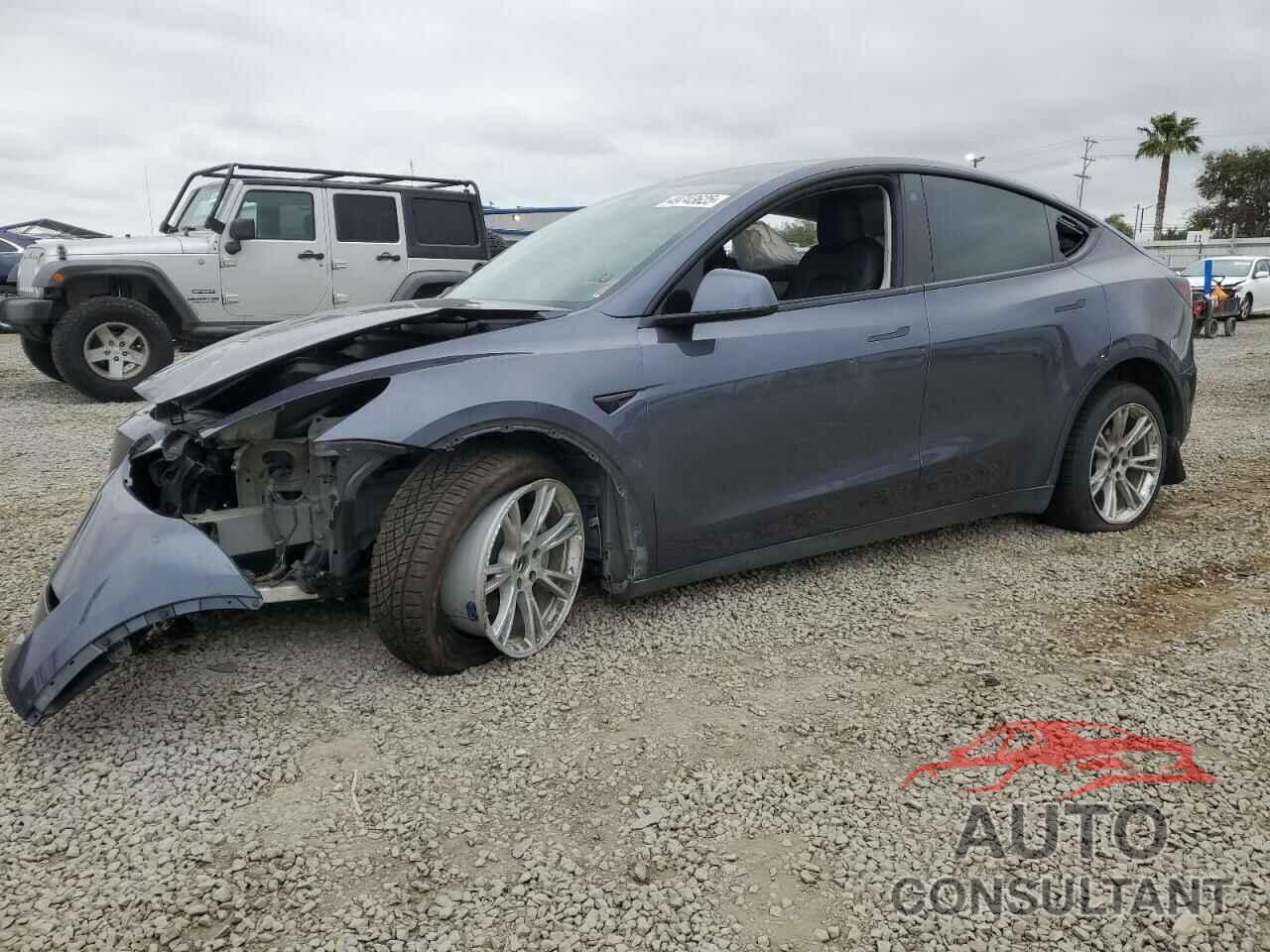 TESLA MODEL Y 2023 - 7SAYGAEE8PF673691