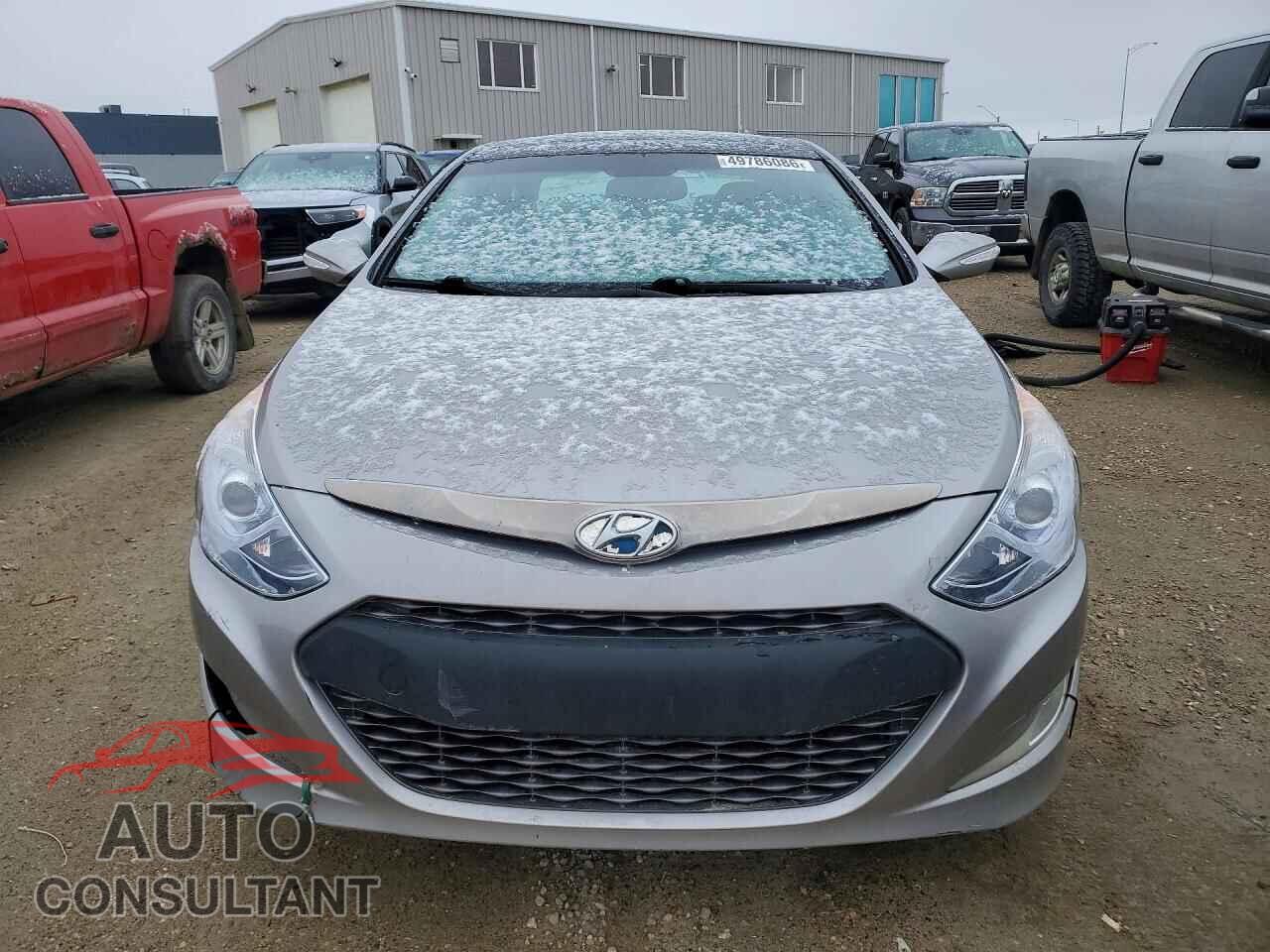 HYUNDAI SONATA 2013 - KMHEC4A44DA082431