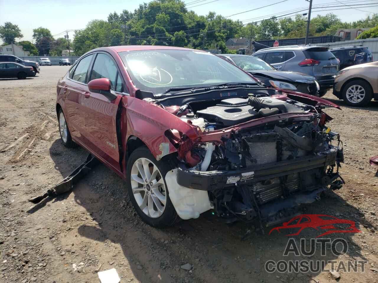 FORD FUSION 2019 - 3FA6P0LU4KR226040